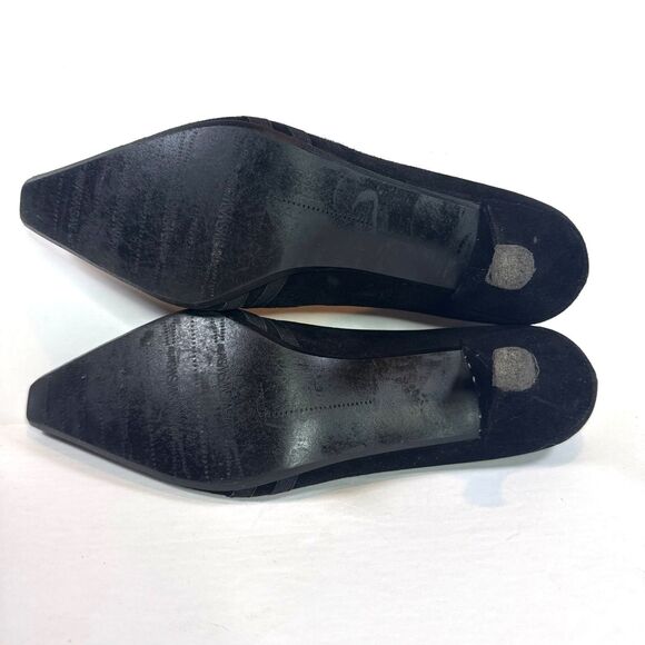 Stuart Weitzman Black Suede Low Heel Pumps Stretch Limo Style Made in Spain 7.5M - Picture 6 of 10